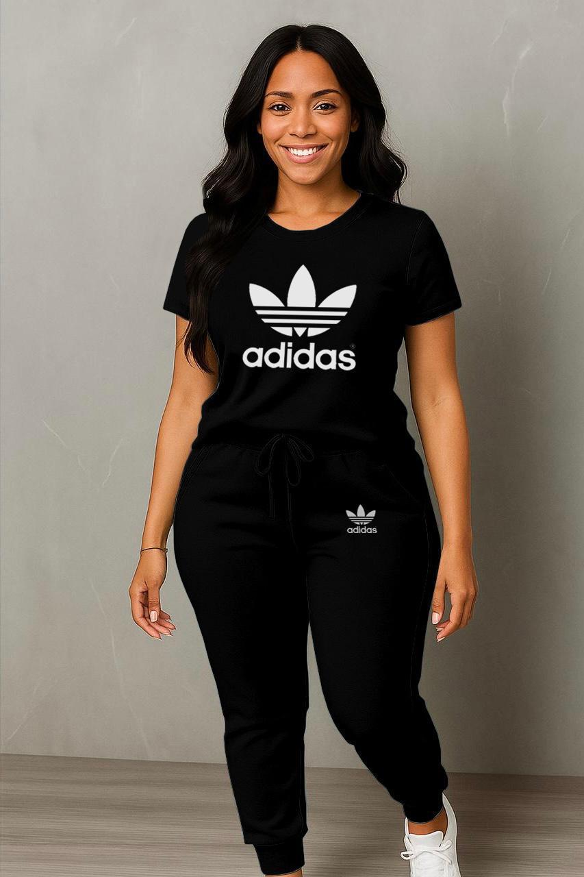 Women Logo T-Shirt & Jogger Set
