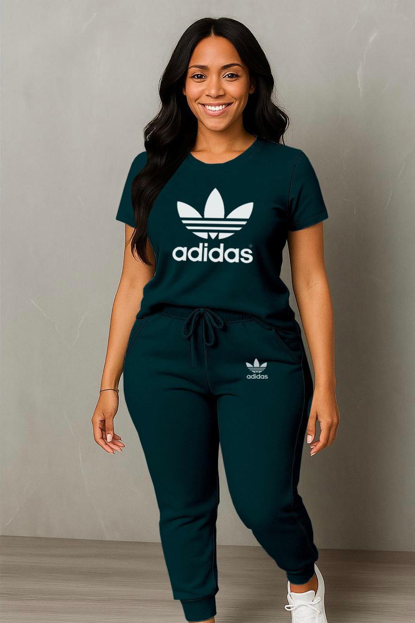 Women Logo T-Shirt & Jogger Set